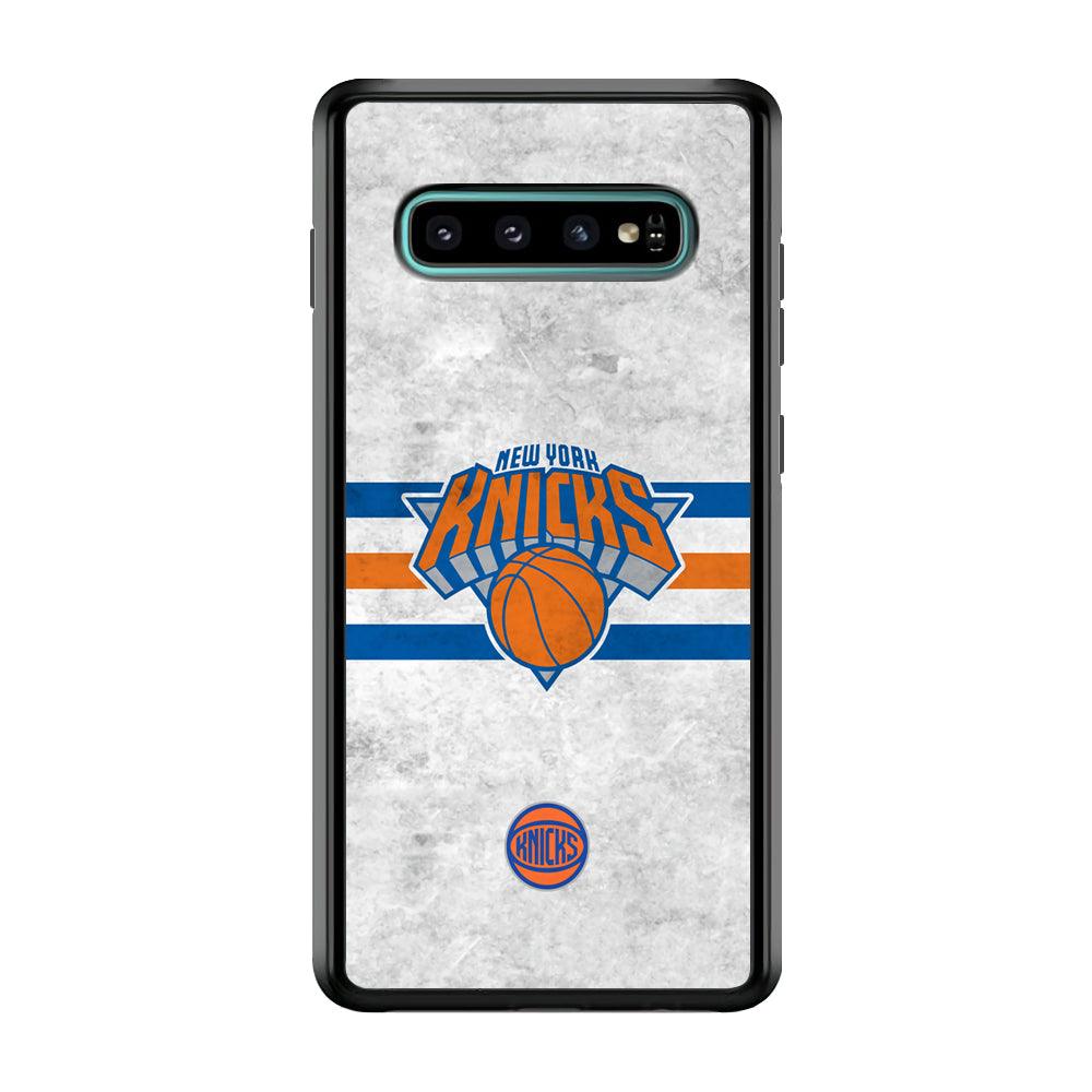 New York Knicks on Old Wall Samsung Galaxy S10 Case-Rubber Black (2D Case)-Oxvistore