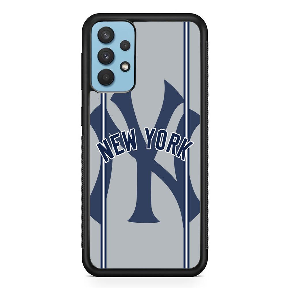 New York Yankees Wide Layer Samsung Galaxy A32 Case-Rubber Black (2D Case)-Oxvistore