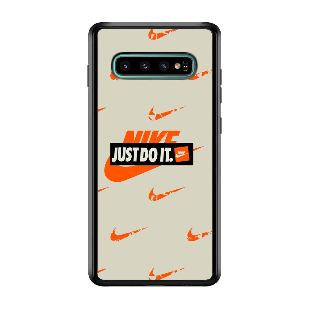 Nike Layer of Emblem Samsung Galaxy S10 Case-Rubber Black (2D Case)-Oxvistore