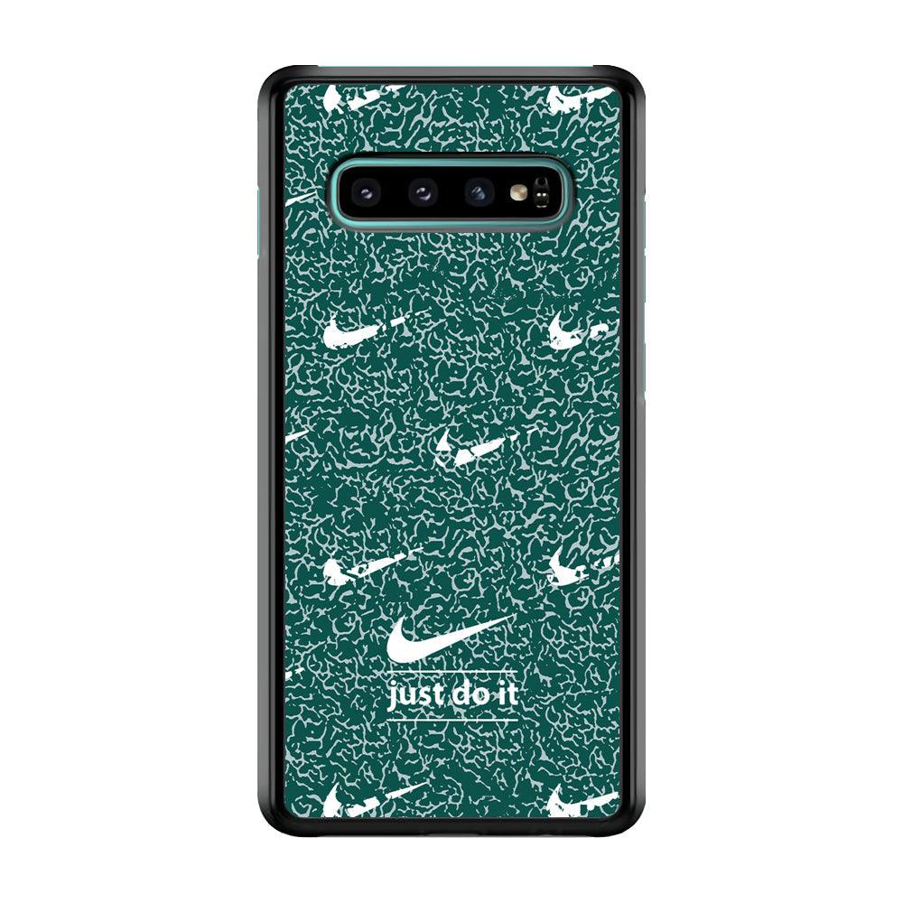 Nike White in Green Patern Samsung Galaxy S10 Case-Rubber Black (2D Case)-Oxvistore