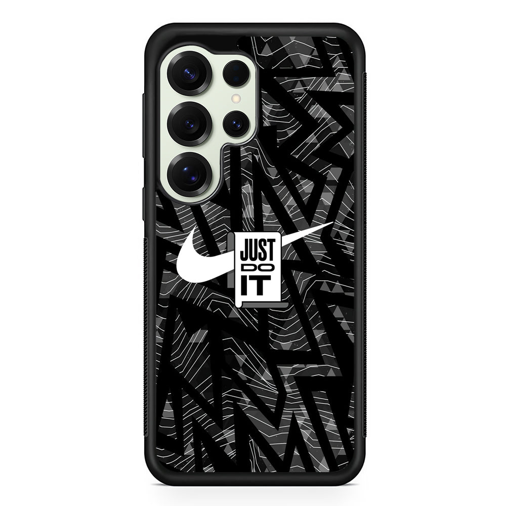 Nike Sharpness Instinct Samsung Galaxy S25 Ultra Case | Durable Rubber Case for Samsung Galaxy S25 Ultra
