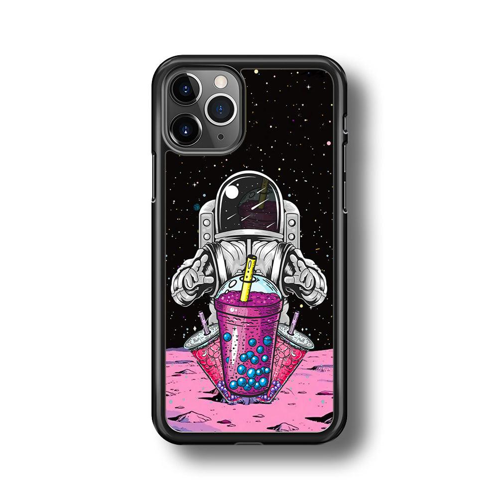 Astronaut and Magic Bubble Ice iPhone 11 Pro Case-Oxvistore