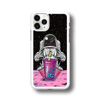 Astronaut and Magic Bubble Ice iPhone 11 Pro Case-Oxvistore