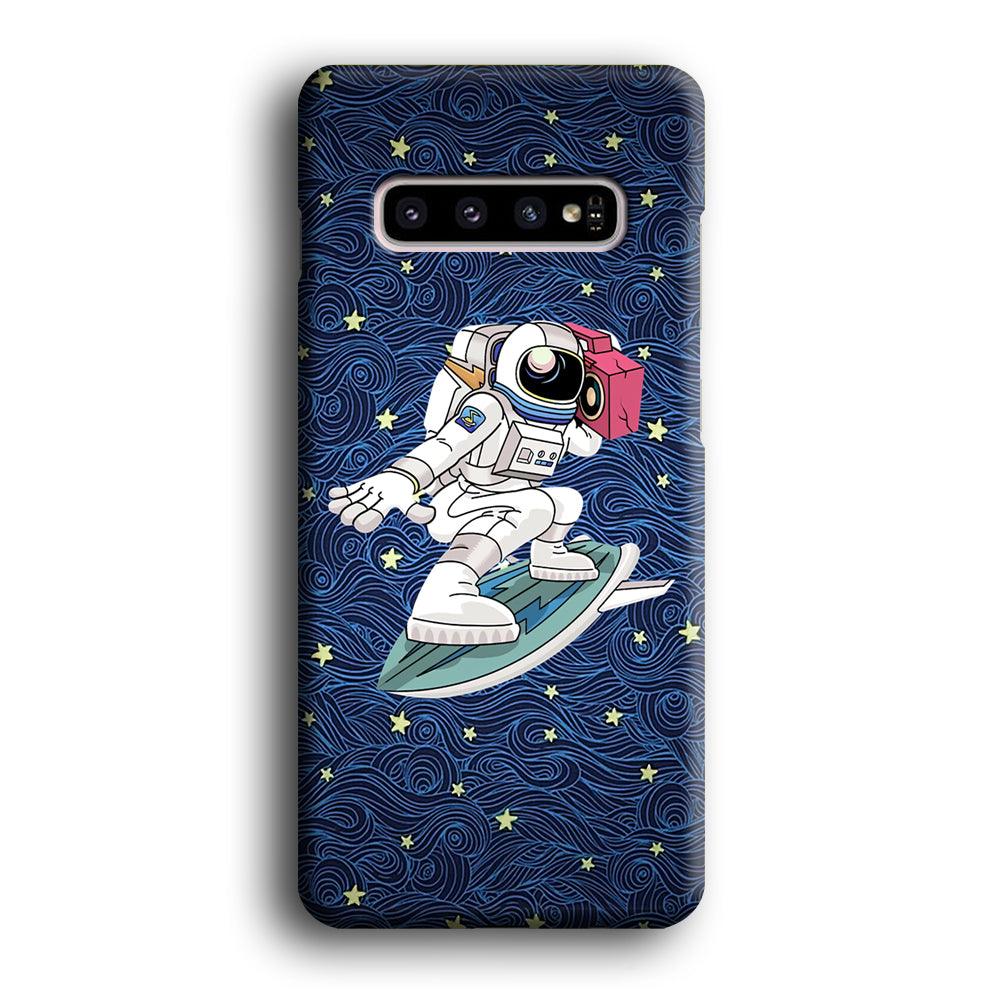 Astronauts Surf Between The Stars Samsung Galaxy S10 Case-Oxvistore