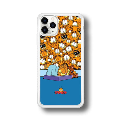 Garfield Warm on Sweet Dreams iPhone 11 Pro Case-Oxvistore