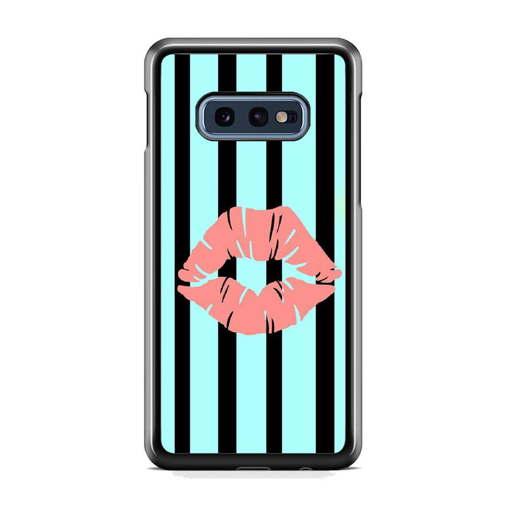 Lips at Strip Samsung Galaxy S10E Case-Rubber Black (2D Case)-Oxvistore