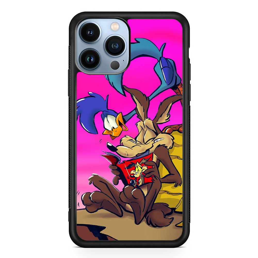 Looney Tunes Catch Road Runner iPhone 15 Pro Case-Rubber Black (2D Case)-Oxvistore