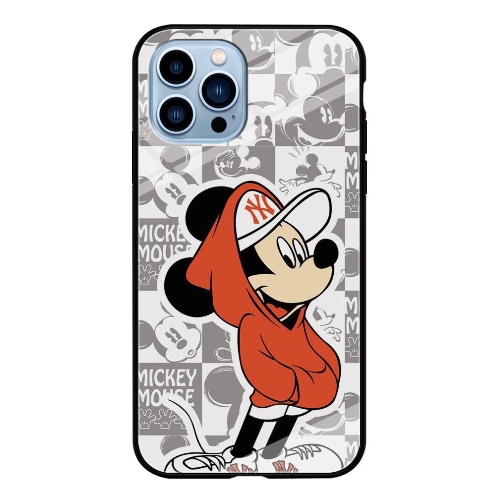 Mickey Mouse The Fans on Duty iPhone 15 Pro Case-Oxvistore