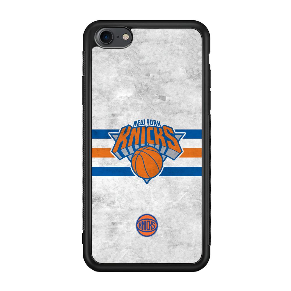 New York Knicks on Old Wall iPhone 7 Case-Rubber Black (2D Case)-Oxvistore