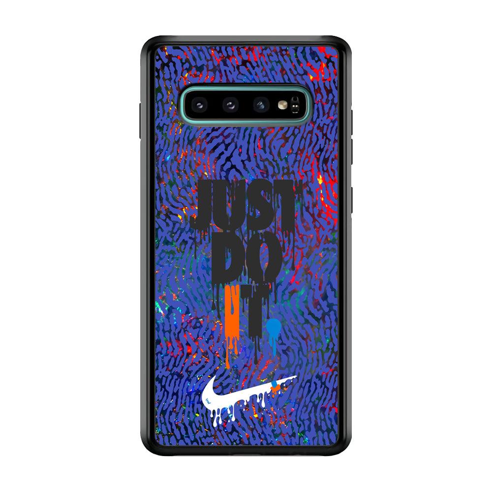 Nike Flaming Magma Samsung Galaxy S10 Case-Rubber Black (2D Case)-Oxvistore