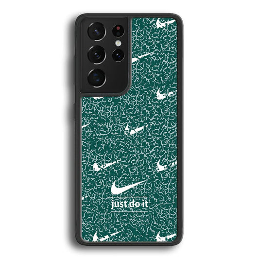 Nike White in Green Patern Samsung Galaxy S22 Ultra Case-Rubber Black (2D Case)-Oxvistore