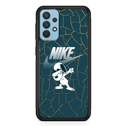 Nike and Snoopy Snoop Dab Samsung Galaxy A32 Case-Oxvistore