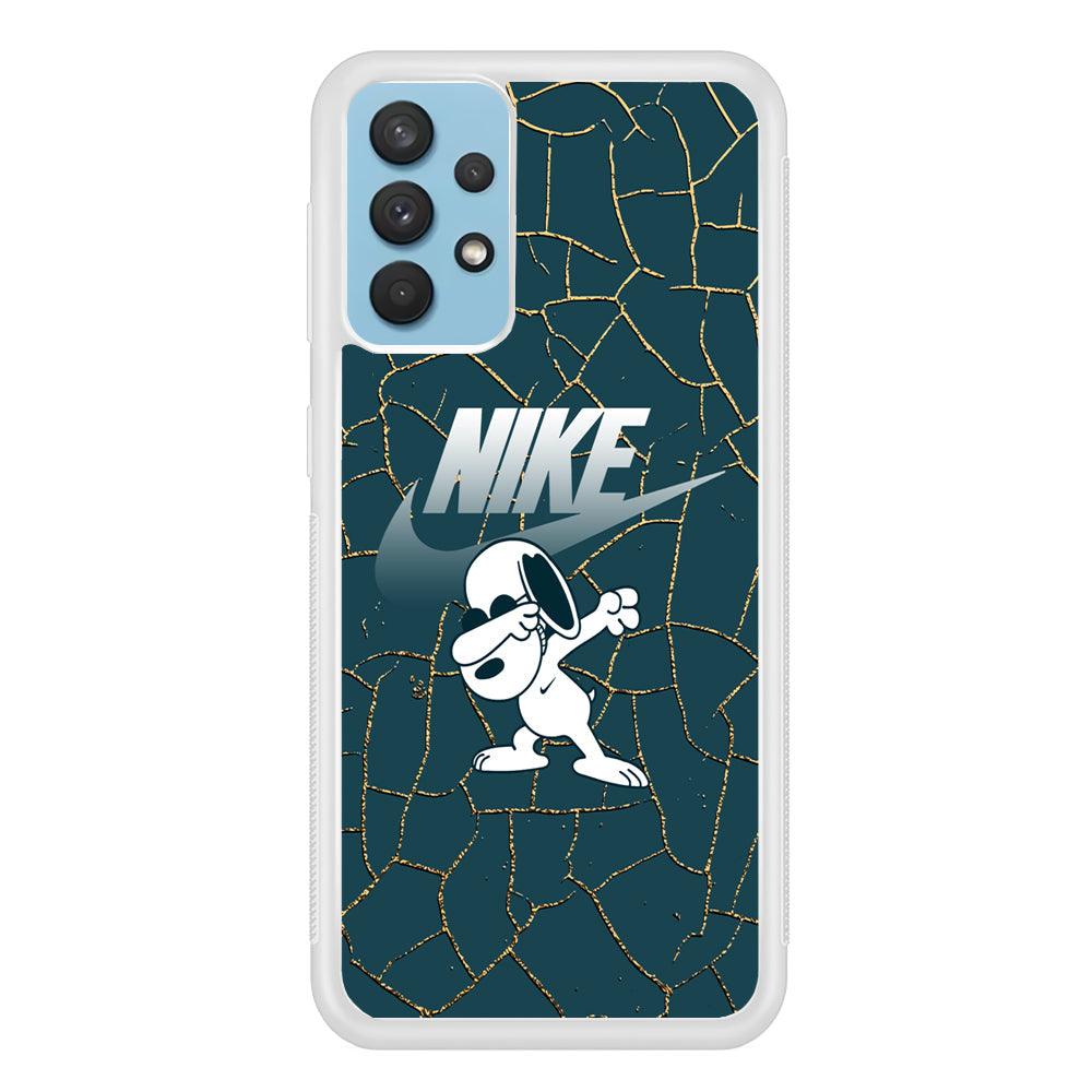 Nike and Snoopy Snoop Dab Samsung Galaxy A32 Case-Oxvistore