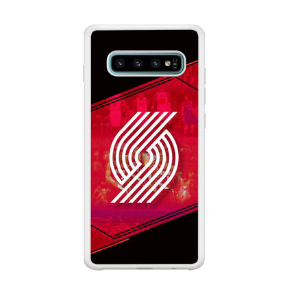 Portland Trail Blazers Silhouette on Red Samsung Galaxy S10 Plus Case-Oxvistore