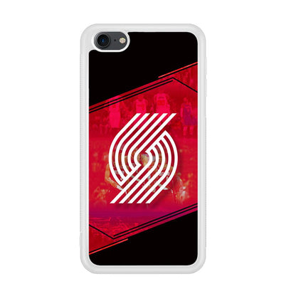 Portland Trail Blazers Silhouette on Red iPod Touch 6 Case-Oxvistore