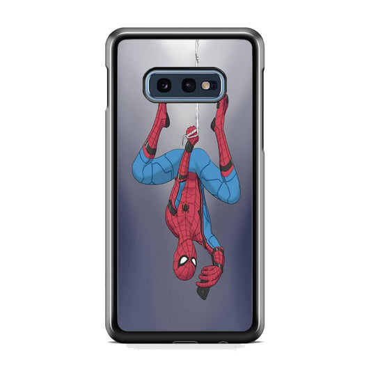 Spiderman Selfie While Hanging Samsung Galaxy S10E Case-Oxvistore