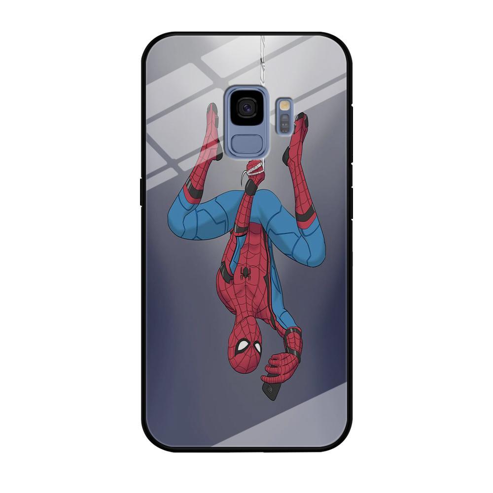 Spiderman Selfie While Hanging Samsung Galaxy S9 Case-Oxvistore