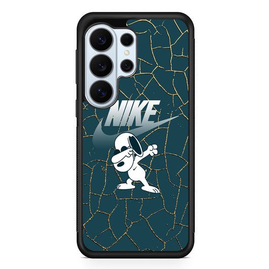 Nike and Snoopy Snoop Dab Samsung Galaxy S26 Ultra Case | Protective Phone Cover